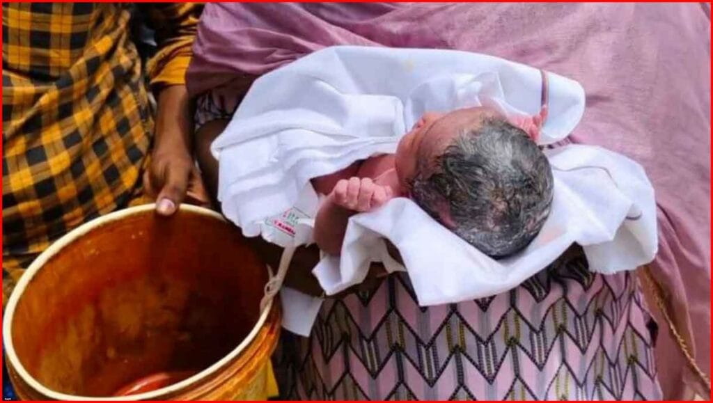 Newborn daughter rescued from toilet