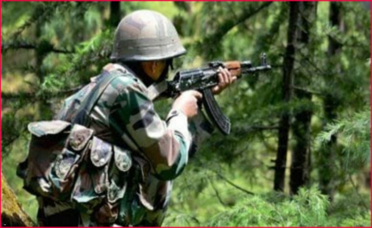 2 CRPF & Police Injured In Encounter