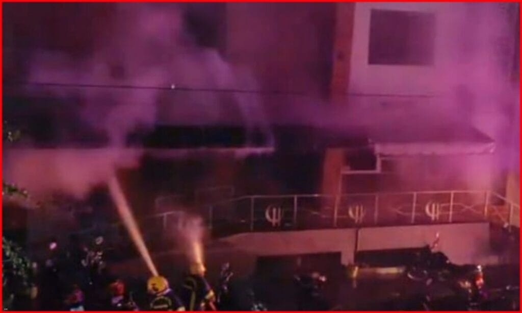 7 killed in a massive fire