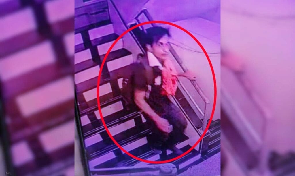 Arrest of Saif attack 1