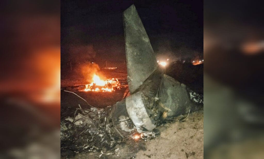 1 pilot died