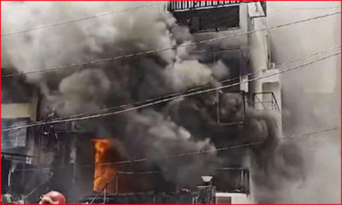 Fire in Kolkata, 15 dead